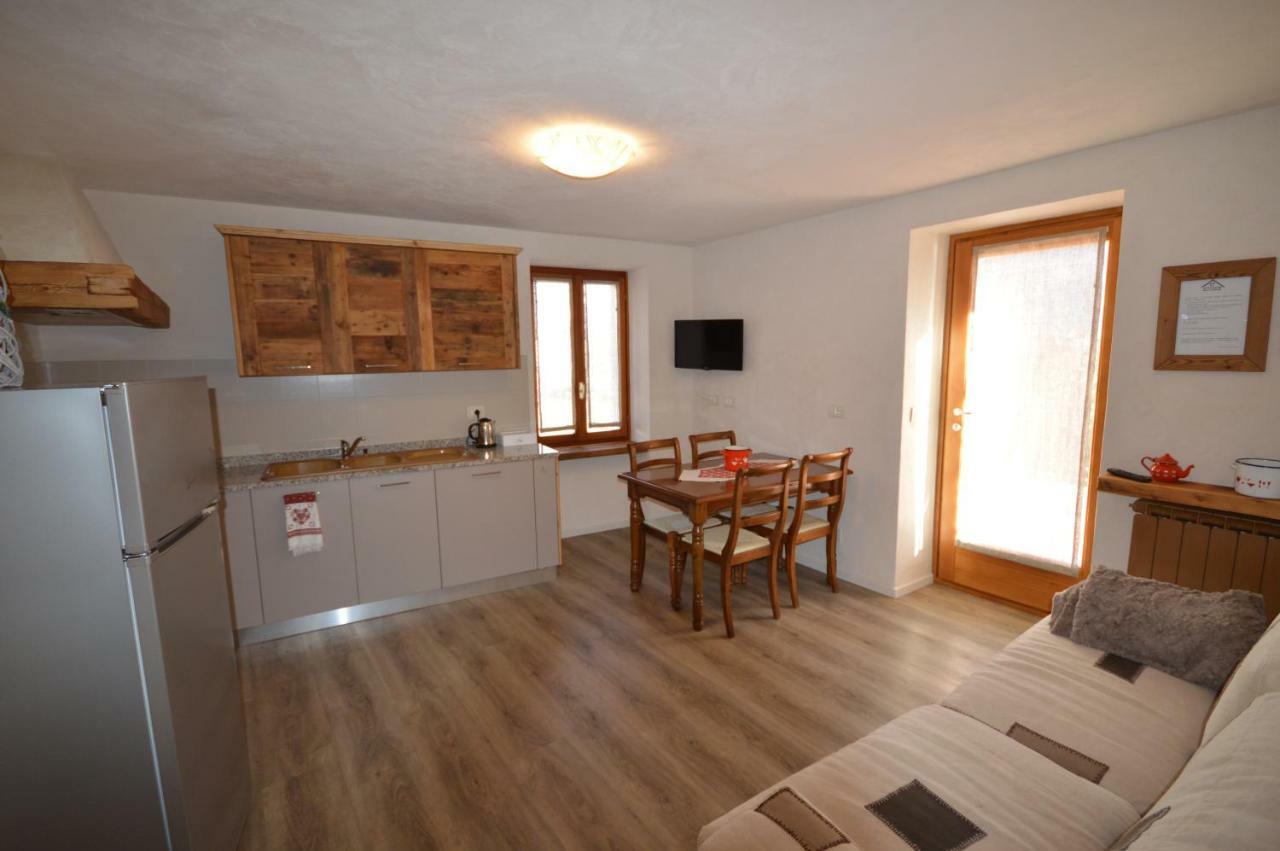 La Maison Du Coeur Aosta Luaran gambar