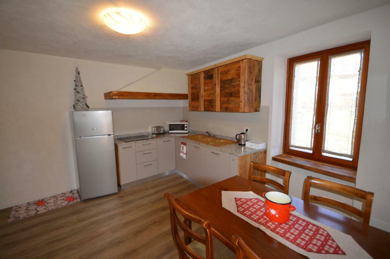 La Maison Du Coeur Aosta Luaran gambar